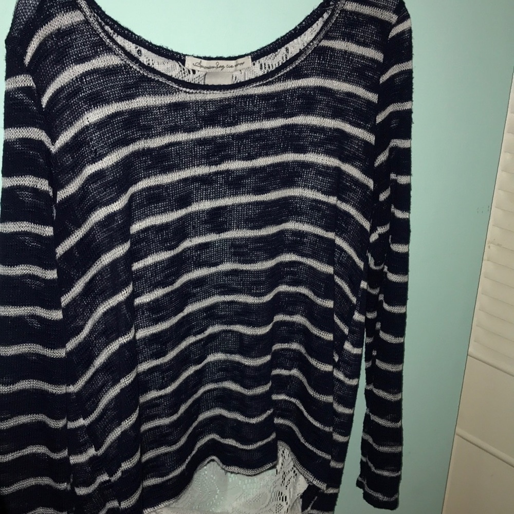 Knit Shirt with Lace